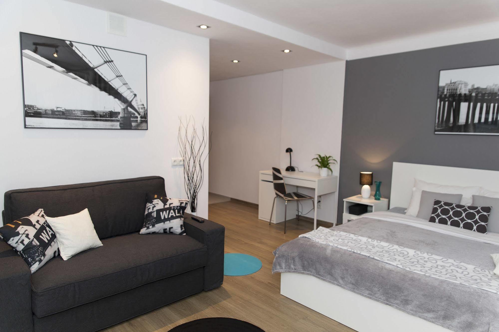 Warsawrent Apartamenty Centralna Bagian luar foto